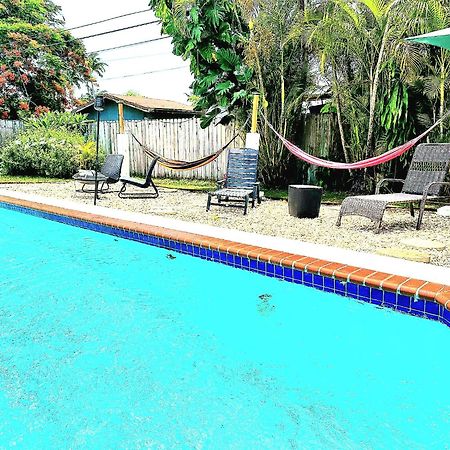 Pool House Resort Heated Swimming Pool Family Getaway 卡特勒里奇 外观 照片